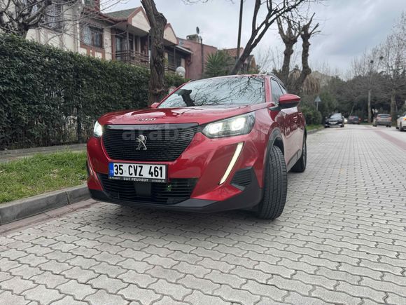 Galeriden Peugeot 2008 1.2 PureTech Active 2020 Model İstanbul