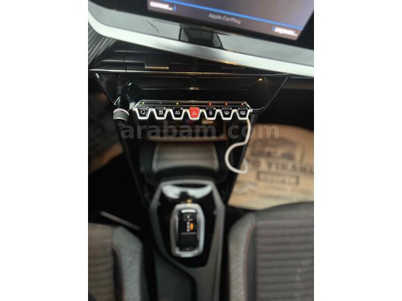 Galeriden Peugeot 2008 1.2 PureTech Active 2020 Model İstanbul