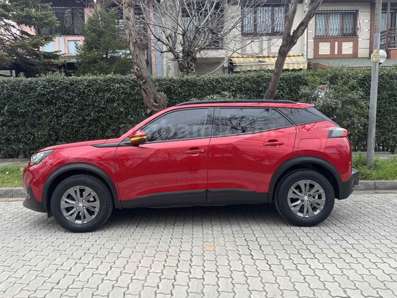 Galeriden Peugeot 2008 1.2 PureTech Active 2020 Model İstanbul