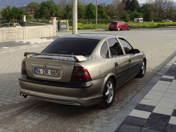 Sahibinden Opel Vectra 1.6 GL 1997 Model 