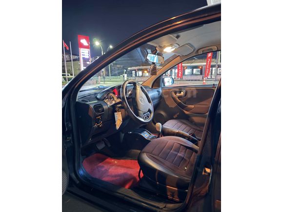 OTOMATİK CORSA ENJOY - EKONOMİK VE KONFORLU 2004 5 KAPI