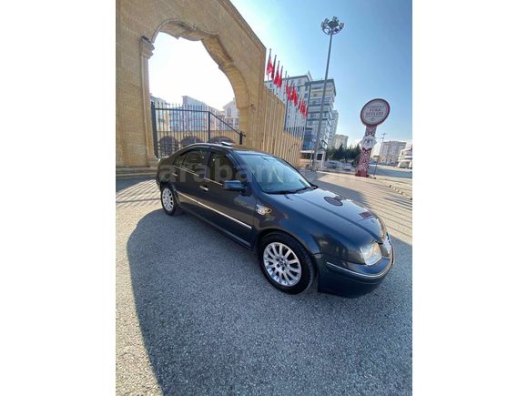 Sahibinden Volkswagen Bora 1.6 Highline 2002 Model 