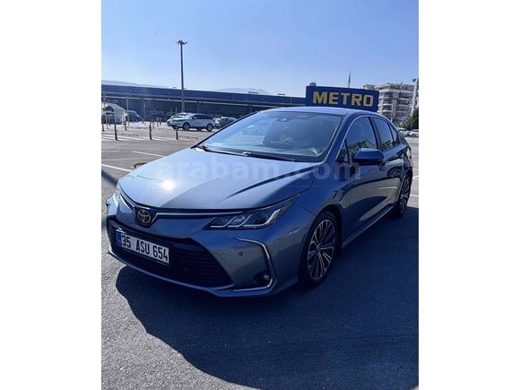 Sahibinden Toyota Corolla  1.6 Flame X Pack 2020 Model İzmir 140.000 km Gri (metalik)