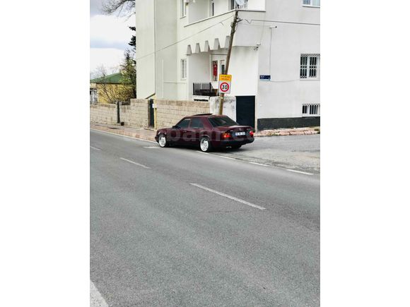 Sahibinden Mercedes - Benz 200 1988 Model  381000 km Bordo
