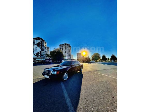 Sahibinden Mercedes - Benz 200 1988 Model  381000 km Bordo