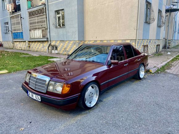 Sahibinden Mercedes - Benz 200 1988 Model  381000 km Bordo