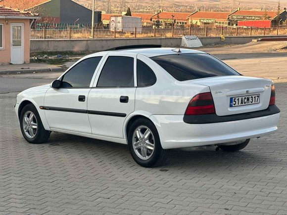 Sahibinden Opel Vectra 2.0 GLS 1996 Model 