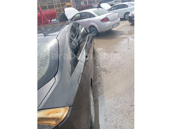 Sahibinden Renault Laguna 1.5 dCi Privilege 2009 Model  407.000 km Siyah