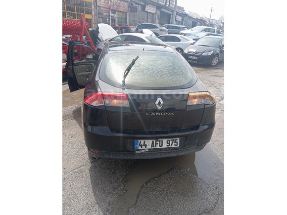 Sahibinden Renault Laguna 1.5 dCi Privilege 2009 Model  407.000 km Siyah
