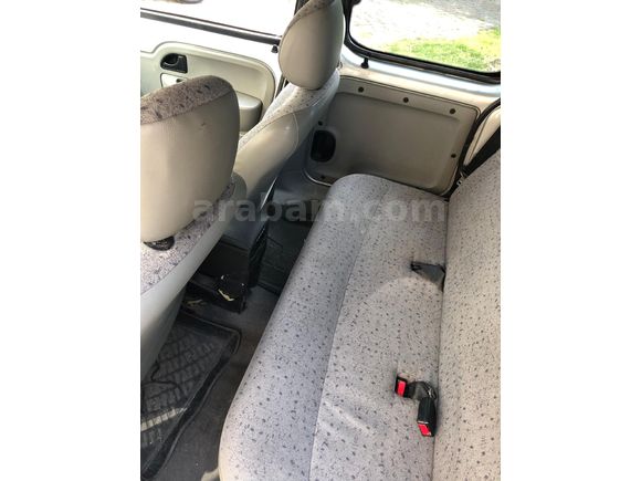 Sahibinden Renault Kangoo Multix 1.5 dCi Authentique 2005 Model