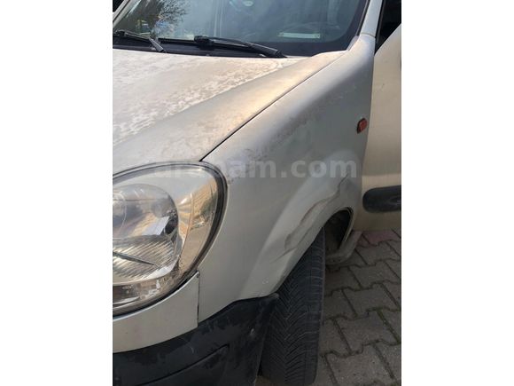 Sahibinden Renault Kangoo Multix 1.5 dCi Authentique 2005 Model