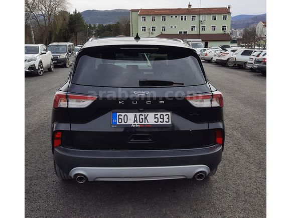 Sahibinden Ford Kuga 1.5 EcoBoost Titanium 2023 Model 