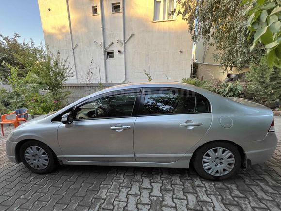 Sahibinden Honda Civic 1.6i VTEC Dream 2007 Model 