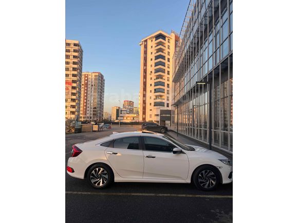 Sahibinden Honda Civic 1.6i VTEC Eco Executive 2019 Model 