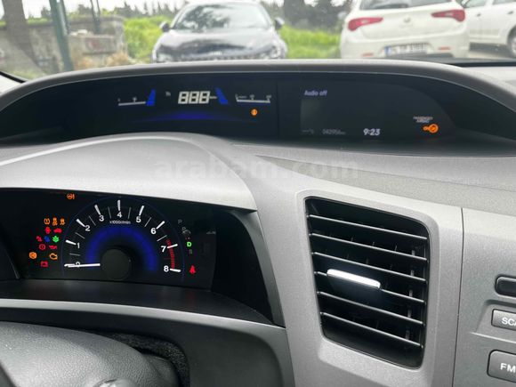 Sahibinden Honda Civic 1.6i VTEC Eco Elegance 2013 Model 