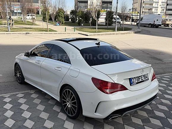 2014 CLA 200 benzinli 163.000 km