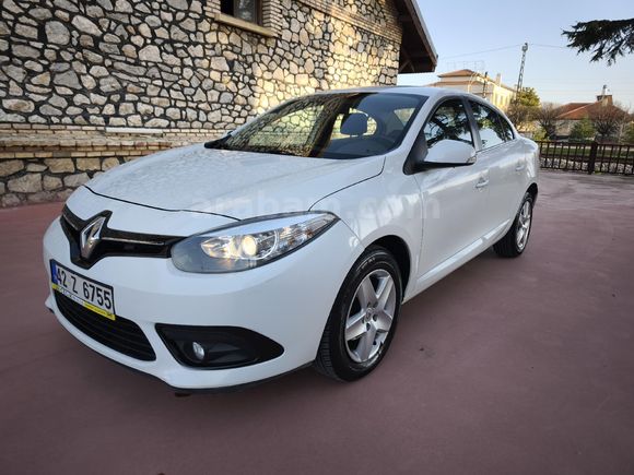 Hatasız Boyasız Tramersiz  Fluence 1.5 dCi Touch 2015 Model Konya