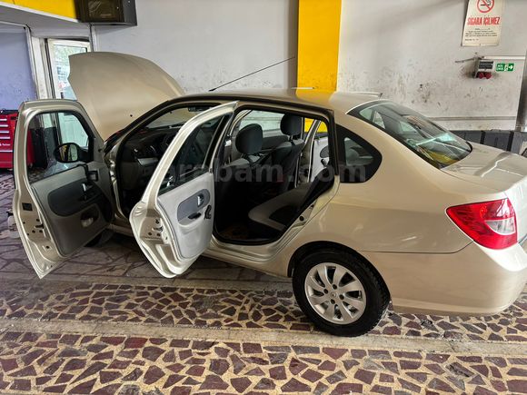 2. Sahibinden Renault Symbol 1.4 Expression 2010 Model lpg li 155.899 km