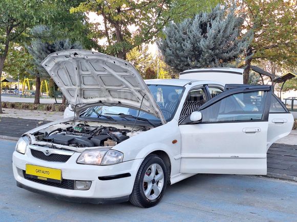 Sahibinden Mazda 323 1.5 2000 Model  315 km Beyaz