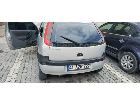 Sahibinden Opel Corsa 1.4 Elegance 2001 Model  370.000 km Bej