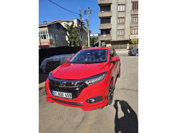 Sahibinden Honda HR-V 1.5 i-VTEC Executive 2020 Model