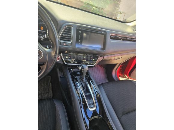 Sahibinden Honda HR-V 1.5 i-VTEC Executive 2020 Model