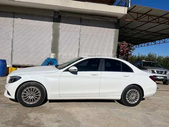 AKADEMİSYENDEN HATASIZ BOYASIZ TRAMERSİZ Mercedes - Benz C 200 d BlueTEC Comfort 2017 Model