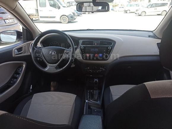 Sahibinden Hyundai i20 1.4 MPI Style Design 2019 Model Kocaeli 102.000 km Beyaz