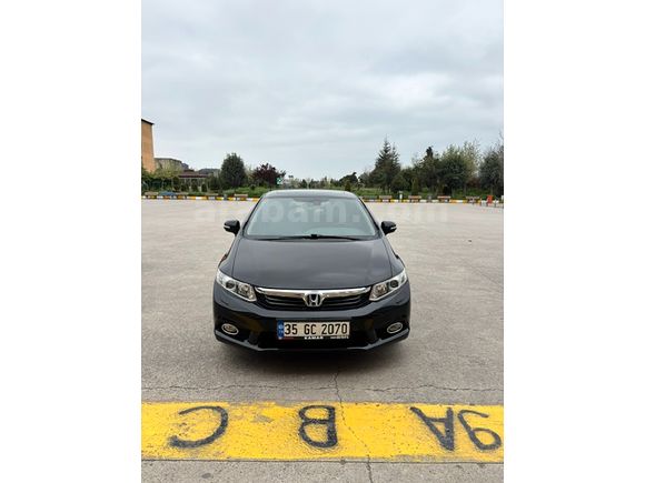Sahibinden Honda Civic 1.6i VTEC Eco Elegance 2014 Model 