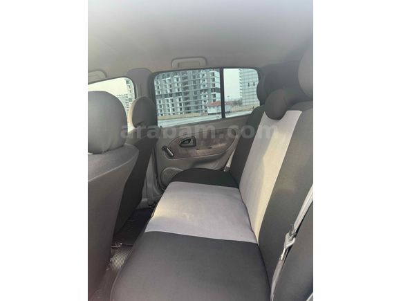Sahibinden Renault Clio 1.4 RXT 2002 Model 