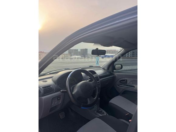 Sahibinden Renault Clio 1.4 RXT 2002 Model 
