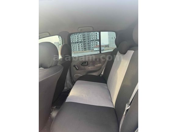 Sahibinden Renault Clio 1.4 RXT 2002 Model 