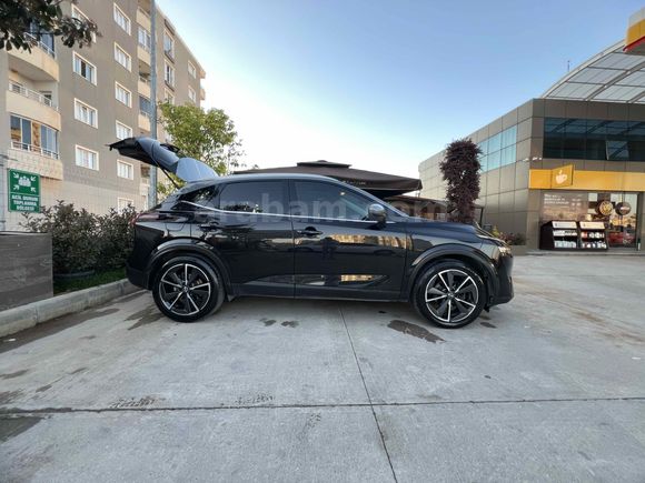 Sahibinden Nissan Qashqai 1.3 DIG-T Sky Pack 2022 Model 