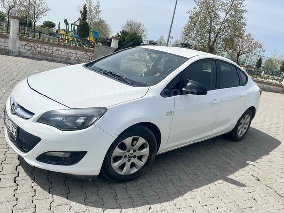 Sahibinden Opel Astra 1.6 CDTI Design 2017 Model  199.000 km Beyaz
