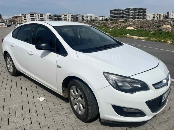 Sahibinden Opel Astra 1.6 CDTI Design 2017 Model  199.000 km Beyaz