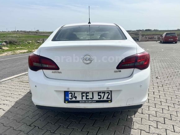 Sahibinden Opel Astra 1.6 CDTI Design 2017 Model  199.000 km Beyaz