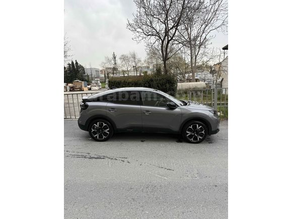 2025 C4 MAX 2500 KM HATASIZ CAM TAVAN + F1 + FULL OPSİYON