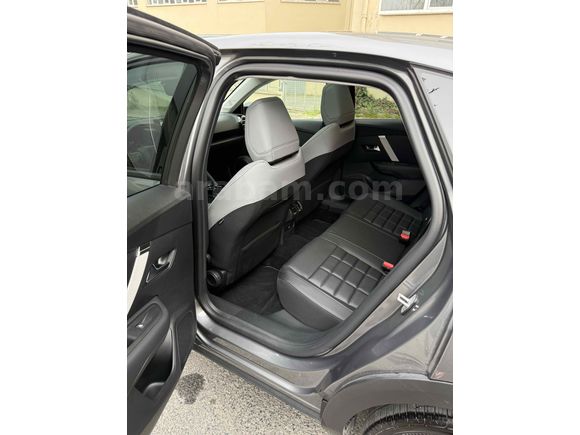 2025 C4 MAX 2500 KM HATASIZ CAM TAVAN + F1 + FULL OPSİYON