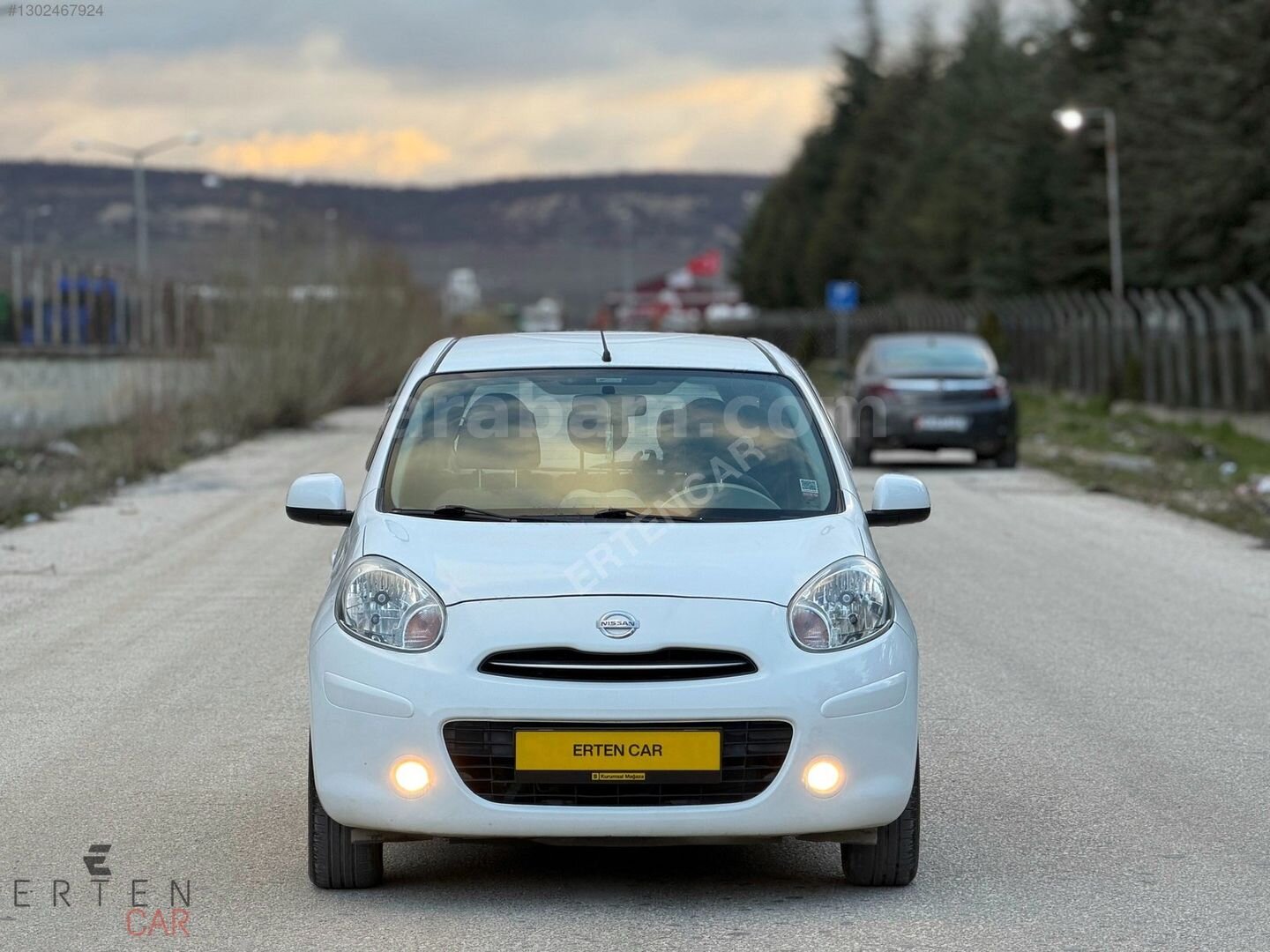 Galeriden Nissan Micra 1.2 Tekna 2011 Model Eskişehir 180.000 km Beyaz 3