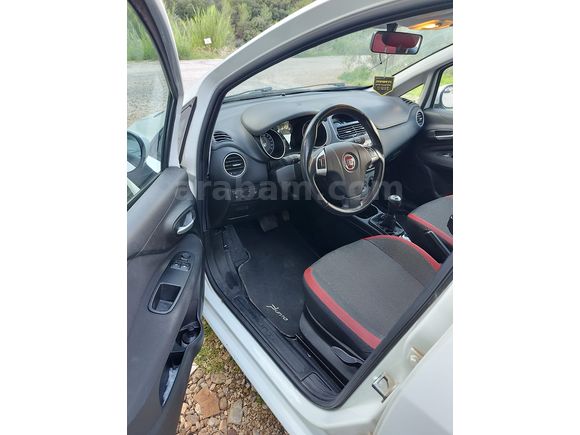 Sahibinden Fiat Punto 1.4 Easy S&S 2012 Model