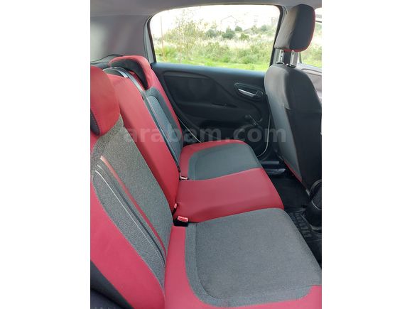 Sahibinden Fiat Punto 1.4 Easy S&S 2012 Model