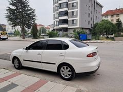 Sahibinden Temiz Cordoba 2005 Dizel