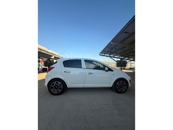 Sahibinden Opel Corsa 1.3 CDTI Active 2014 Model İzmir 215.000 km Beyaz