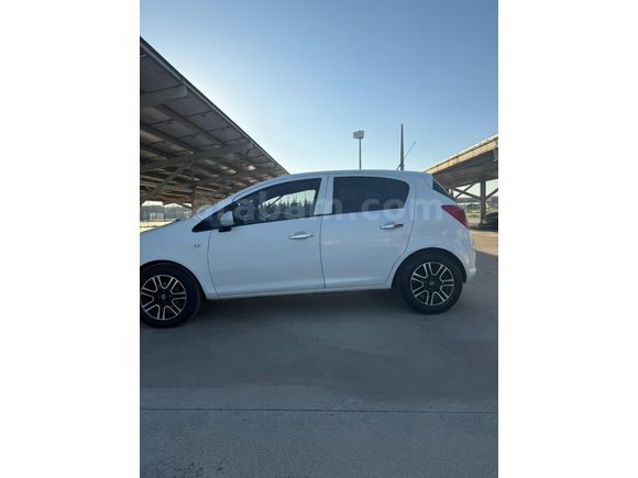 Sahibinden Opel Corsa 1.3 CDTI Active 2014 Model İzmir 215.000 km Beyaz