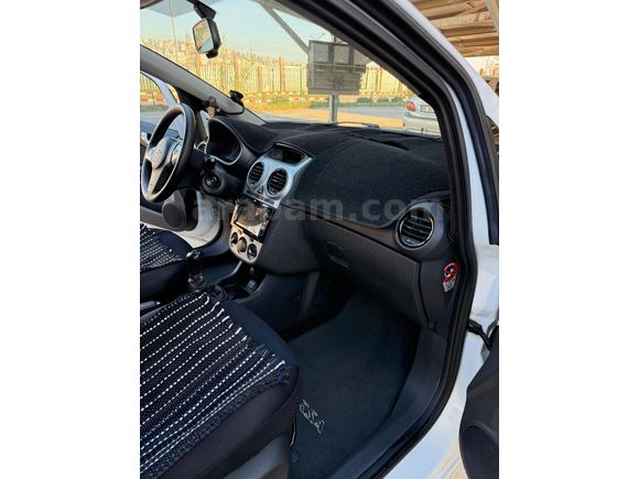 Sahibinden Opel Corsa 1.3 CDTI Active 2014 Model İzmir 215.000 km Beyaz