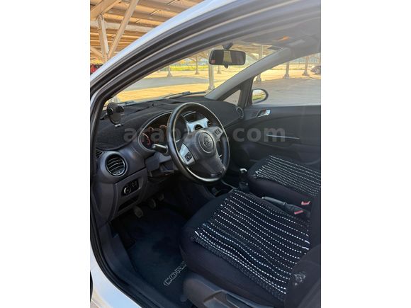 Sahibinden Opel Corsa 1.3 CDTI Active 2014 Model İzmir 215.000 km Beyaz