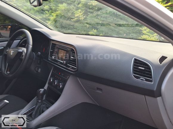 SEAT LEON 1.6 TDİ CR STYLE OTOMATİK DSG