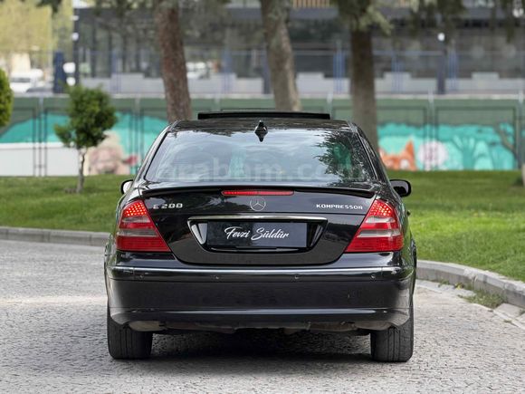 FEVZİ SÜLDÜR'DEN 2004 MODEL MERCEDES-BENZ E 200 KOMP. AVANTGARDE // DEĞİŞENSİZ