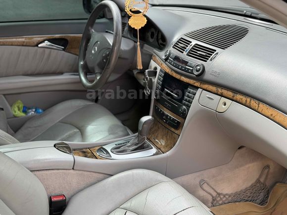 FEVZİ SÜLDÜR'DEN 2004 MODEL MERCEDES-BENZ E 200 KOMP. AVANTGARDE // DEĞİŞENSİZ