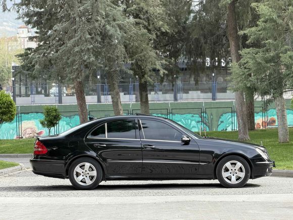 FEVZİ SÜLDÜR'DEN 2004 MODEL MERCEDES-BENZ E 200 KOMP. AVANTGARDE // DEĞİŞENSİZ